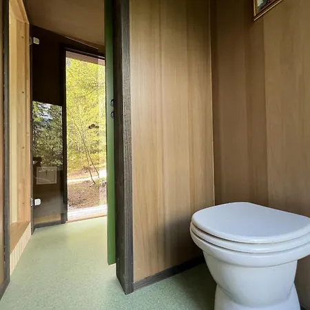 Modern And Idyllic Mountain Retreat In Semesterbostad *