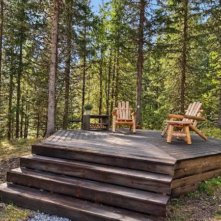 Semesterbostad Modern And Idyllic Mountain Retreat In